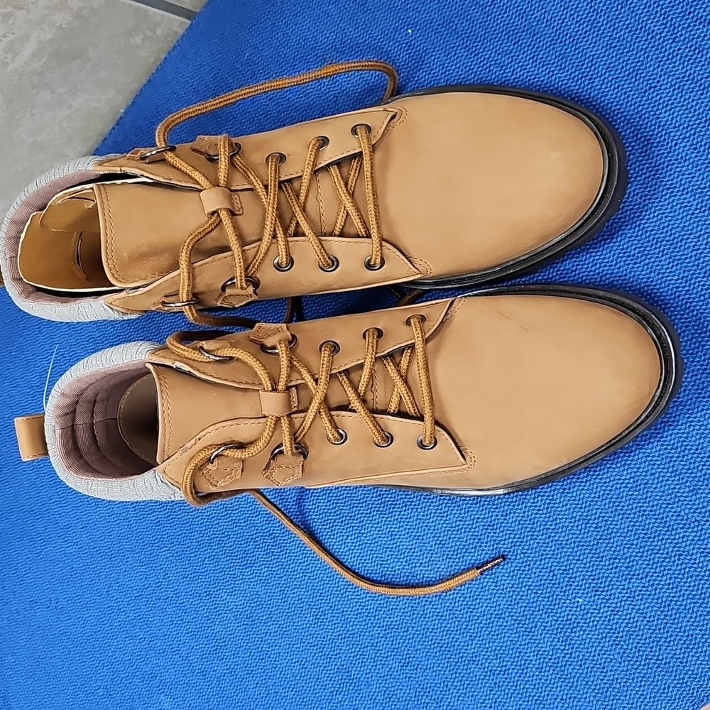 New Rockport Turtech waterproof boots